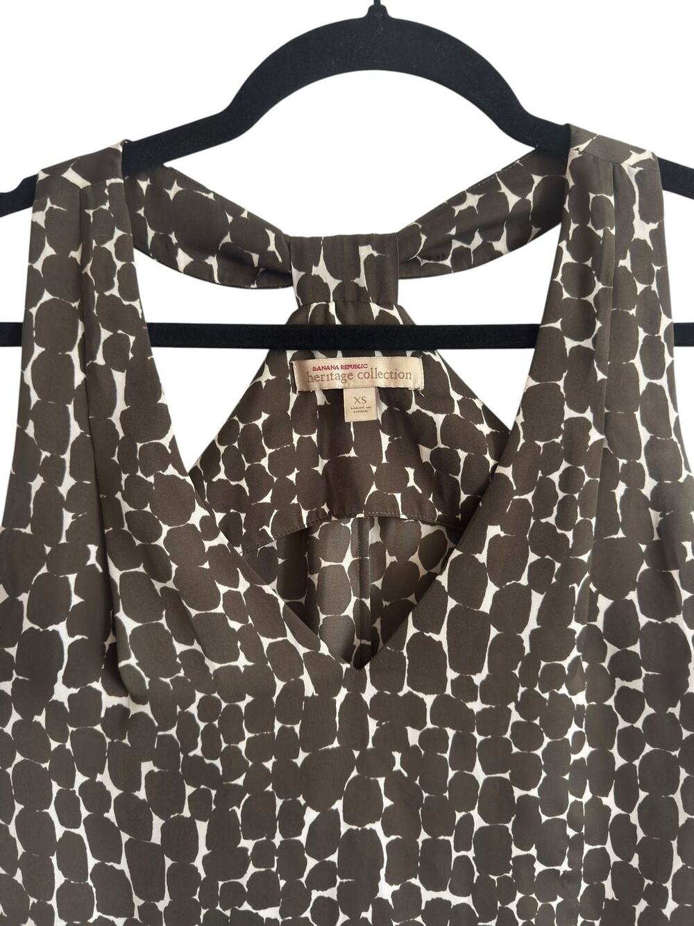 Banana Republic Heritage Printed Sleeveless Blouse Open Back Size XS